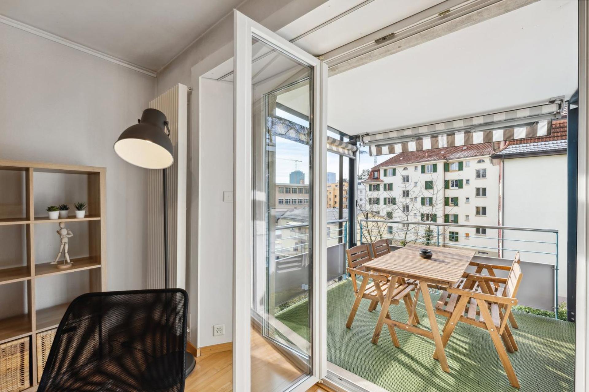 Comfortable Stay In Oerlikon 20 Minutes Away From Zurich Airport Экстерьер фото